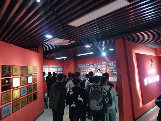 说明: https://www.sdjzu.edu.cn/__local/1/17/B4/F5542661BB9A7B9FE4D614750A2_0B1B7531_E5EF1.png